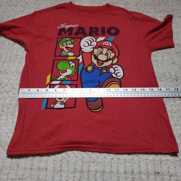 Super Mario Bros - Super Mario & Friends Big Boy's Red T-Shirt Size Small - Picture 12 of 15